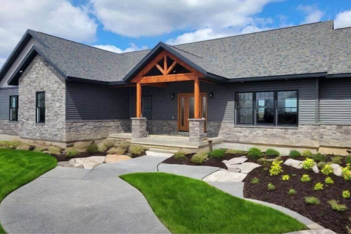 Craftsman style pillars