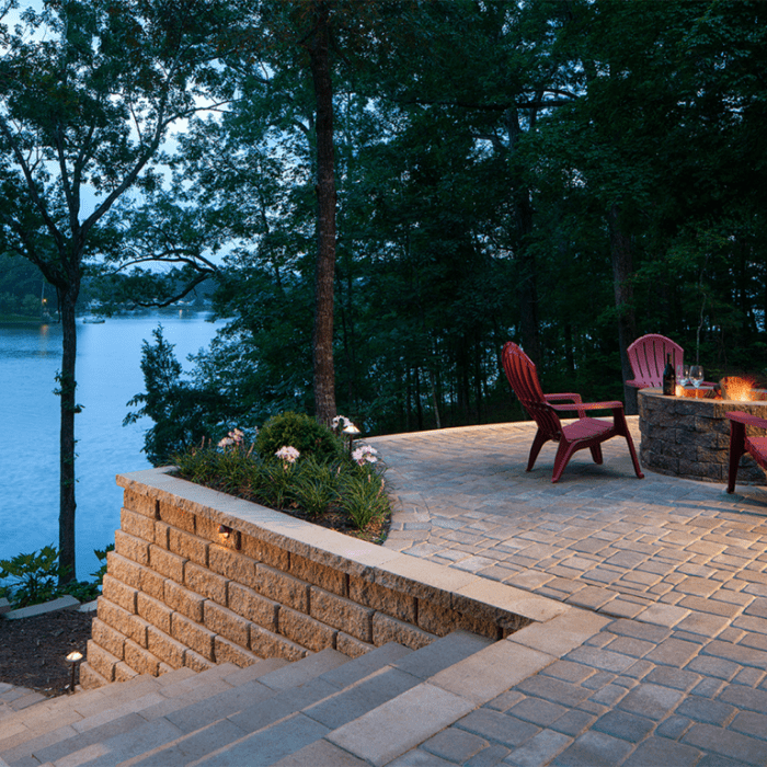 Naugatuck contractor paver pavers masonry walkway